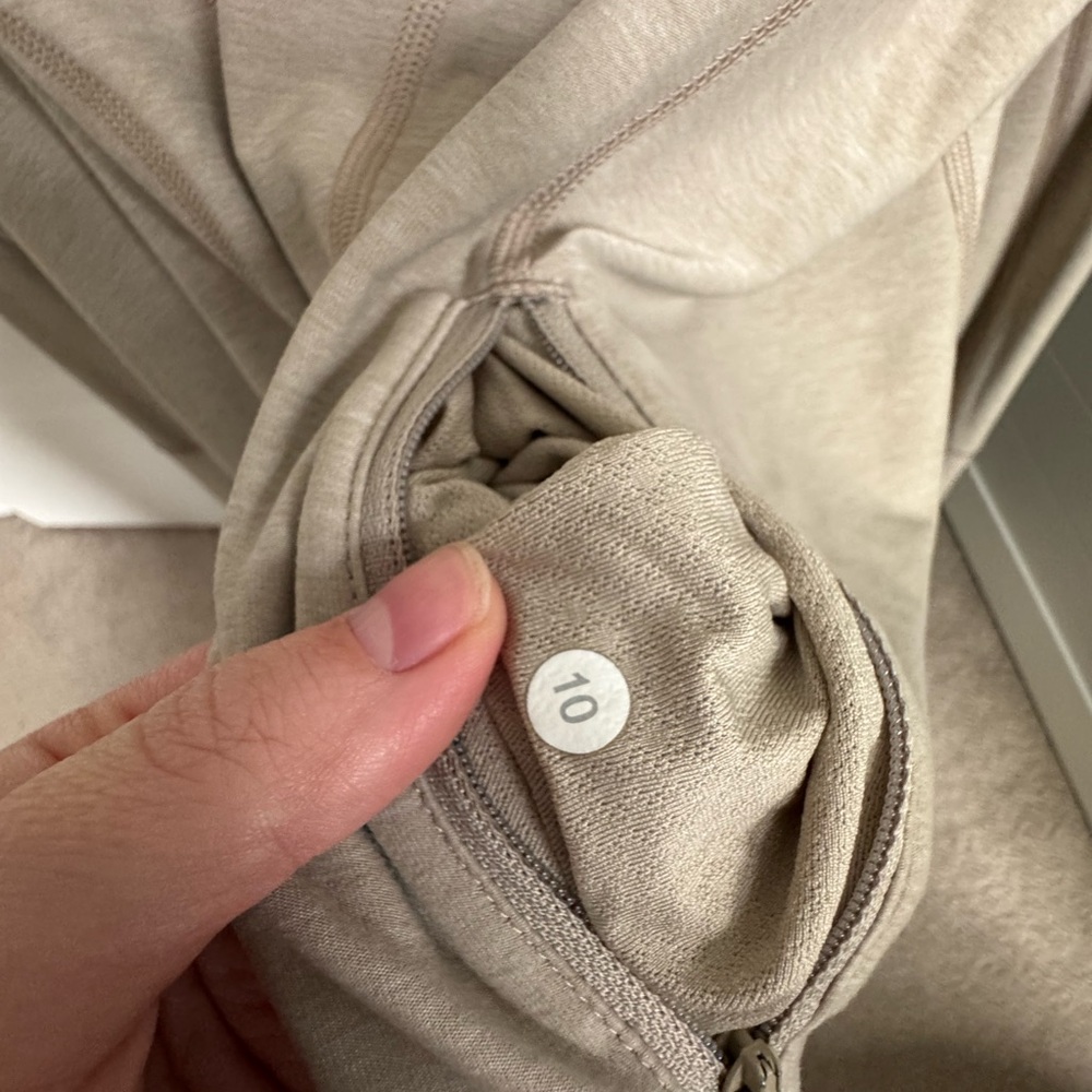 Lululemon stride jacket - Picture 3 of 3
